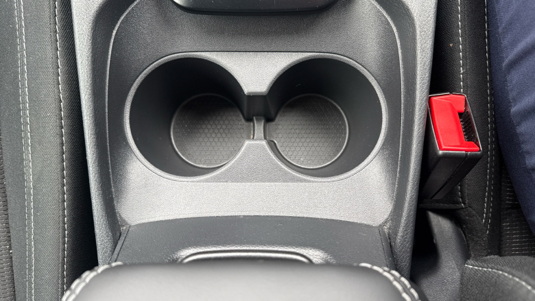 Nissan Qashqai 1.3 DiG-T MH Acenta Premium 5dr Petrol Hatchback